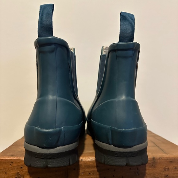 Bogs Amanda Plush Waterproof Chelsea Boots Women’s Size 8 - EUC, Worn Once - Picture 6 of 13